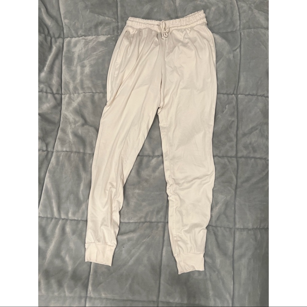 Beige joggers